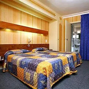 2* Hotel Modern Est