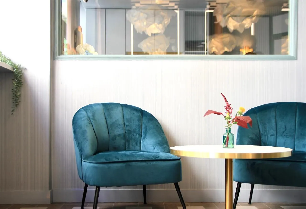 Amadeus Hotel Paris